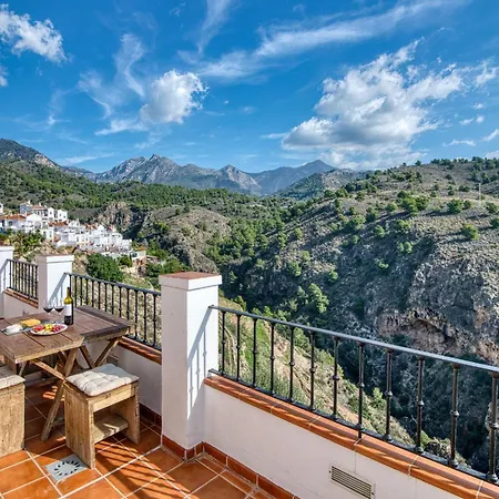 La Perla De & Apartment Frigiliana
